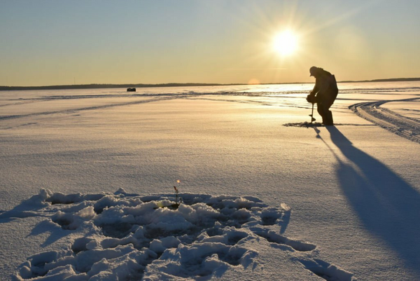 Ice fishing safety: tips to stay safe on frozen lakes and ponds