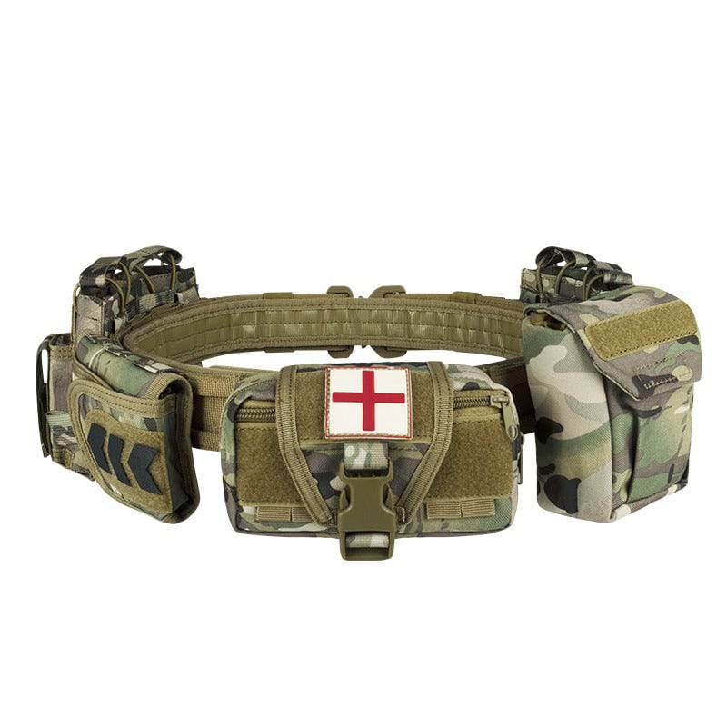 Durable tactical belt for outdoor use