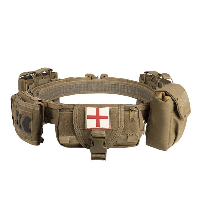 Durable tactical belt for outdoor use