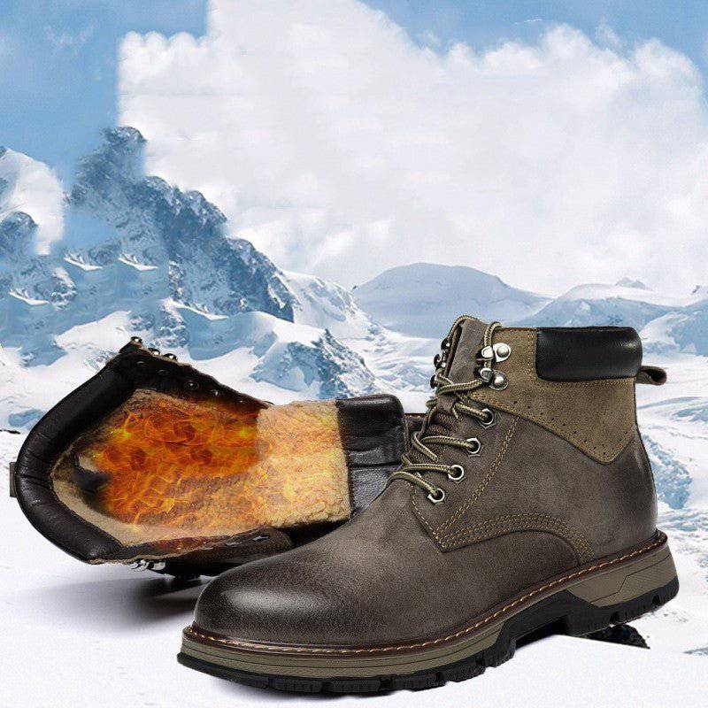 Men's winter footwear in British fashion with high-top Martin boots