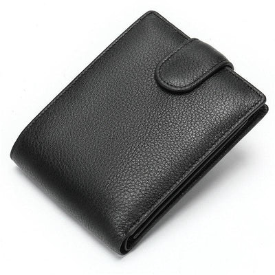 Stylish and functional men's wallet with RFID protection