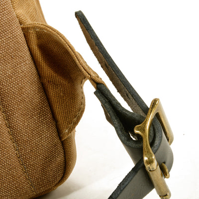 Classic Canvas Backpack with Adjustable Straps and Front Pocket - HUNTING CASE