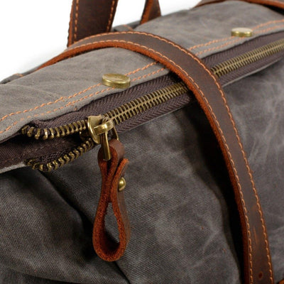 Stylish Hipster Backpack with Adjustable Straps and Urban Appeal - HUNTING CASE