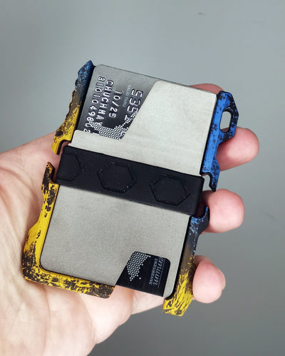 Minimalist cardholder for tactical everyday carry