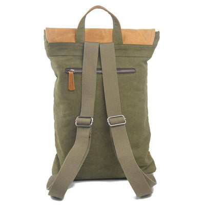 Practical and trendy 20-35L backpack for travel in vintage canvas and leather