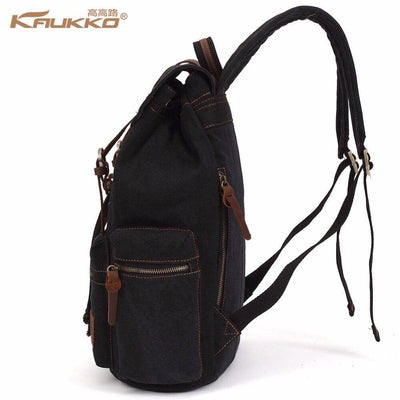 Durable 17.7 liter vintage backpack with drawstring