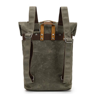 Versatile 20 to 35L waxed canvas backpack for adventures