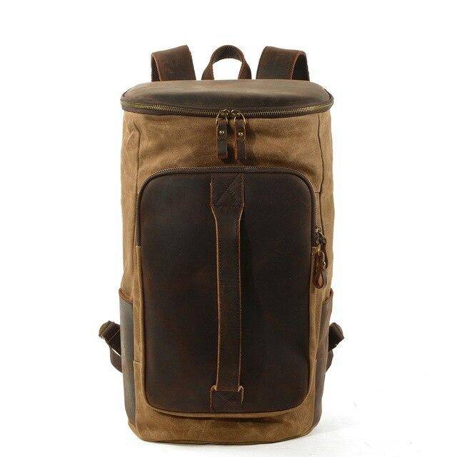 Discover the perfect waterproof daypack with vintage style, canvas, leather, 20-35 liters