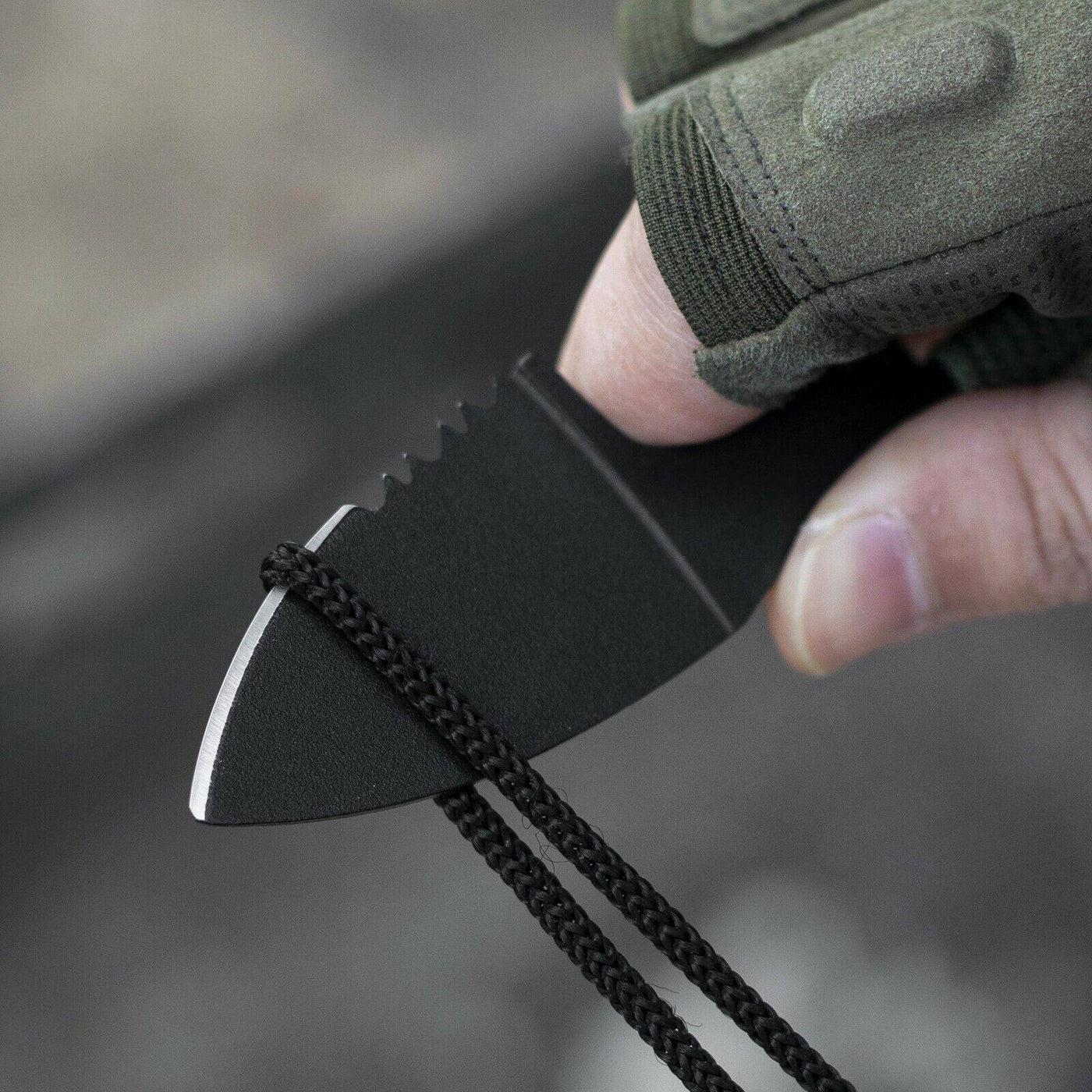 Fixed-blade neck knife for camping and outdoor adventures