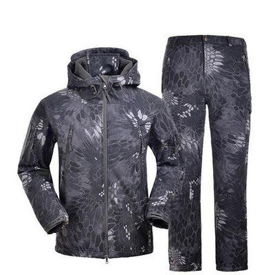 Tactical outdoor jacket with thin fleece for hunting by TAD Gear