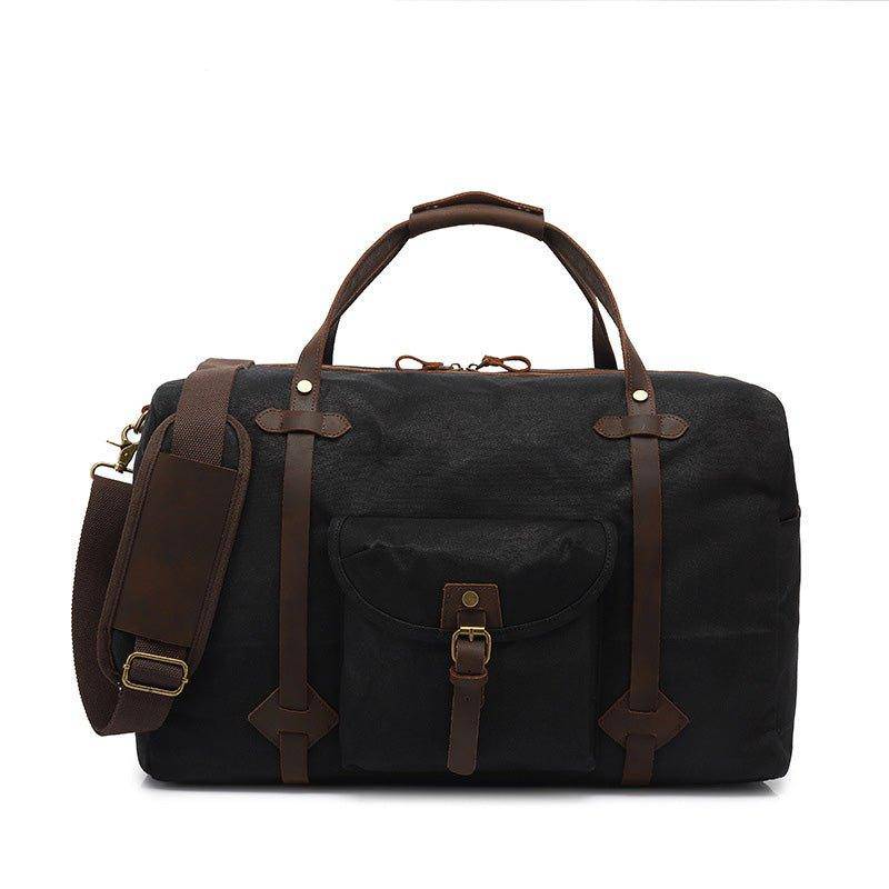 High-capacity duffle bags in waxed canvas with various pockets